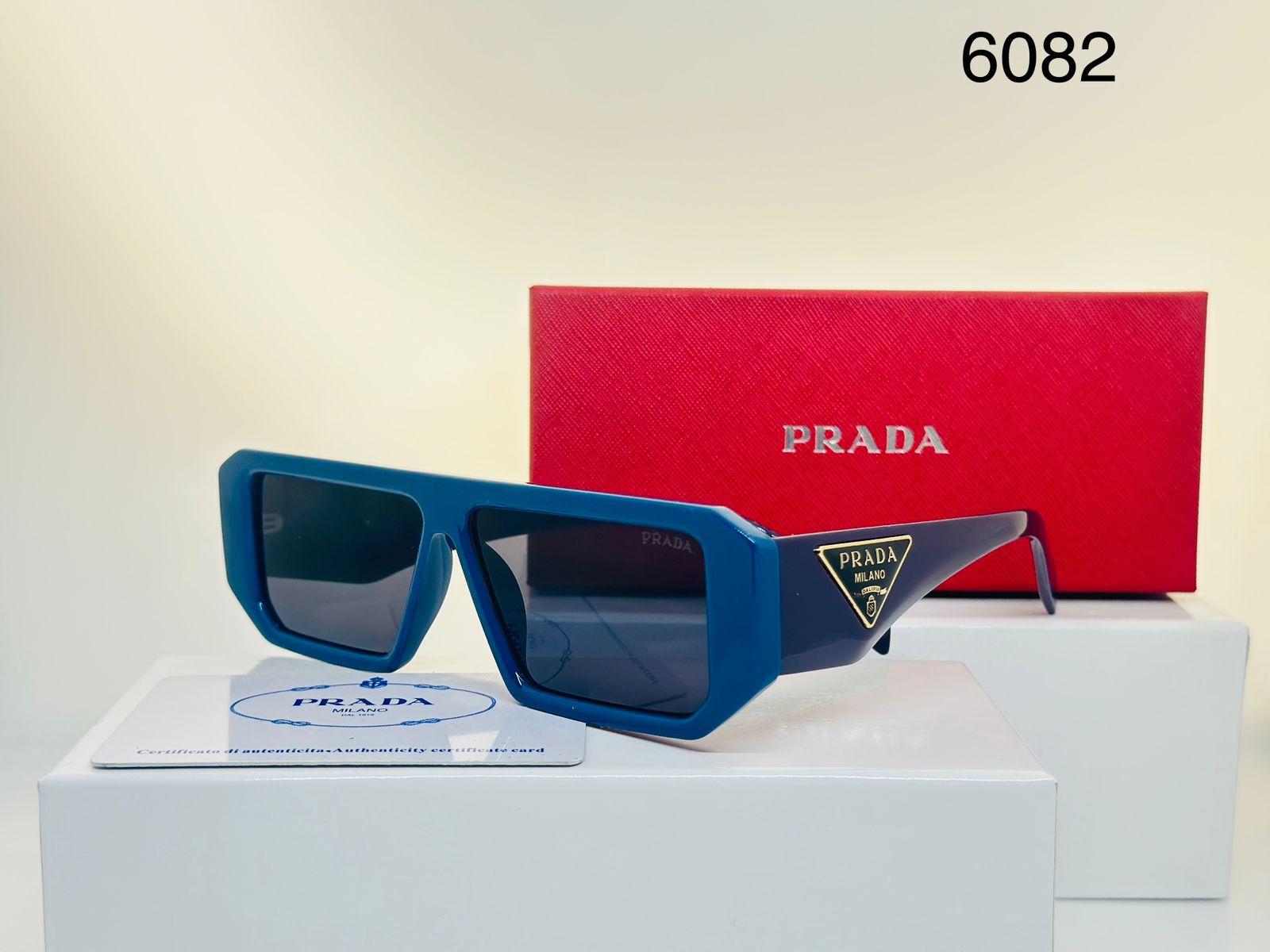 PRADA GLASSES
