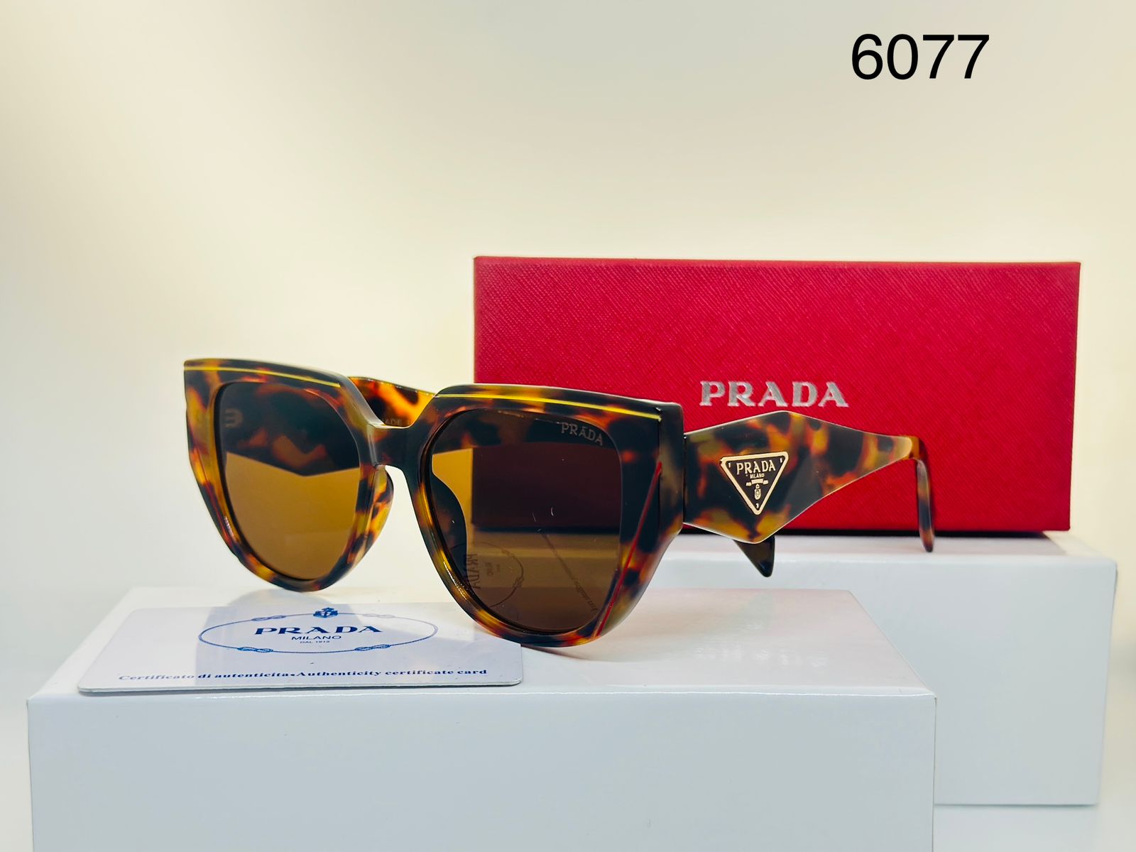 PRADA GLASSES