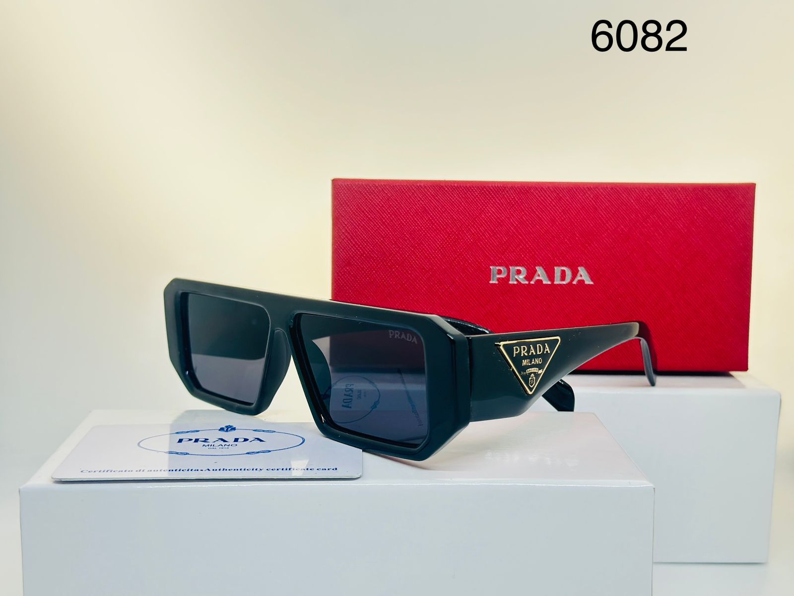 PRADA GLASSES