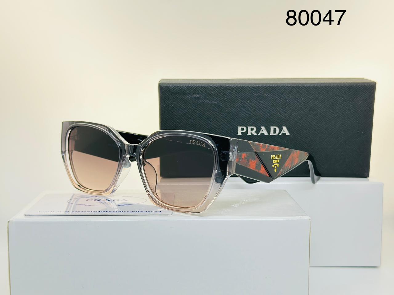 PRADA GLASSES