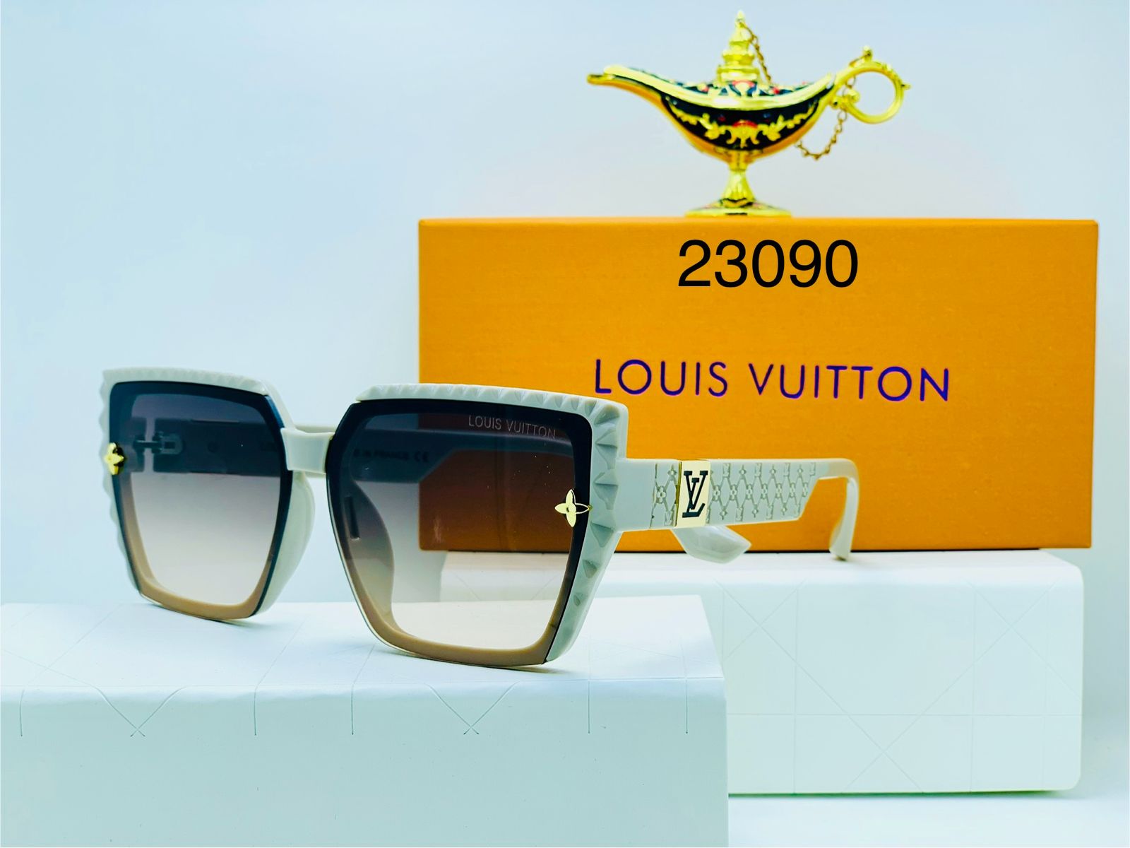 LOUIS VUITTON GLASSES